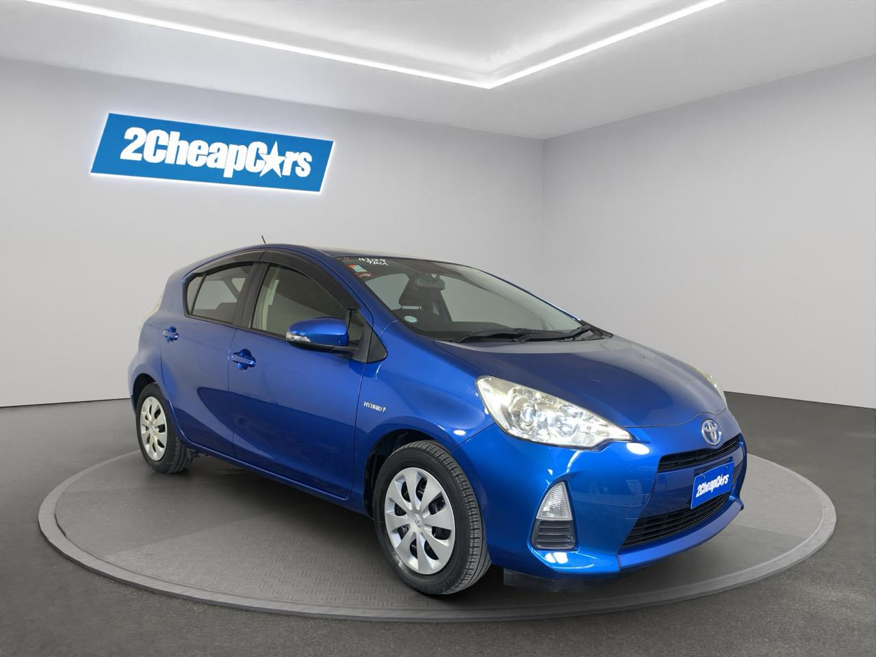 2013 Toyota Aqua S Hatchback PUSH BUTTON START + AUTO LIGHTS + REVERSING CAMERA
