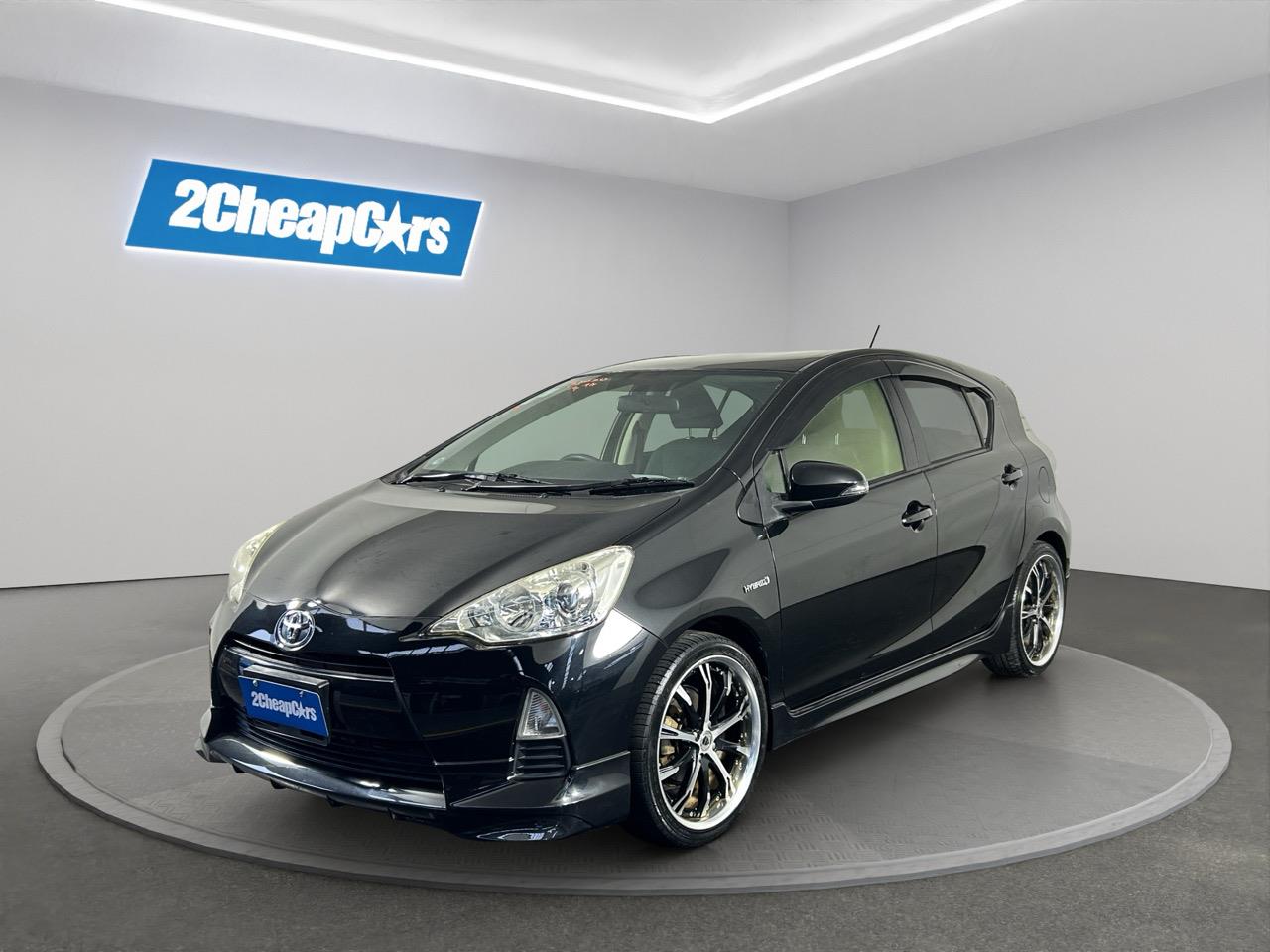 2014 Toyota Aqua S Hatchback