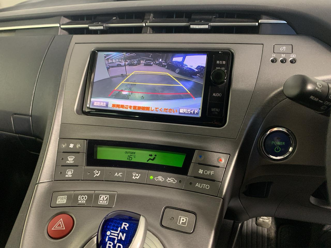 2014 Toyota Prius S Hatchback PUSH BUTTON START + AUTO LIGHTS + REVERSING CAMERA