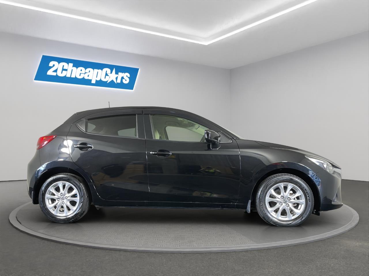 2014 Mazda Demio 2 New Shape Skyactive Hatchback SMART KEY + I-STOP + AUTO LIGHTS