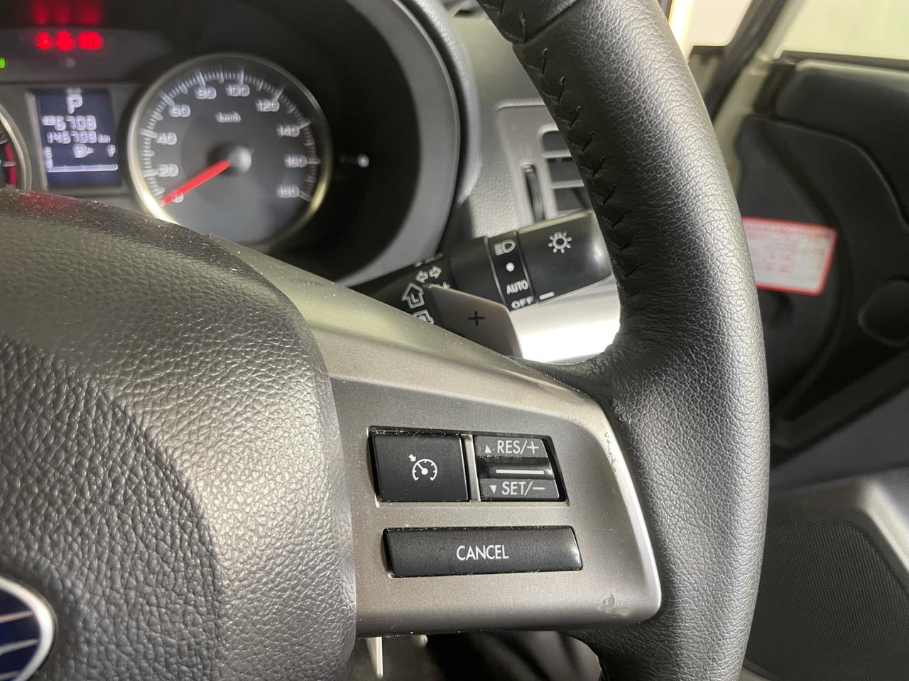 2013 Subaru XV 2,0i RV/SUV AWD + REVERSING CAMERA + PADDLE SHIFT