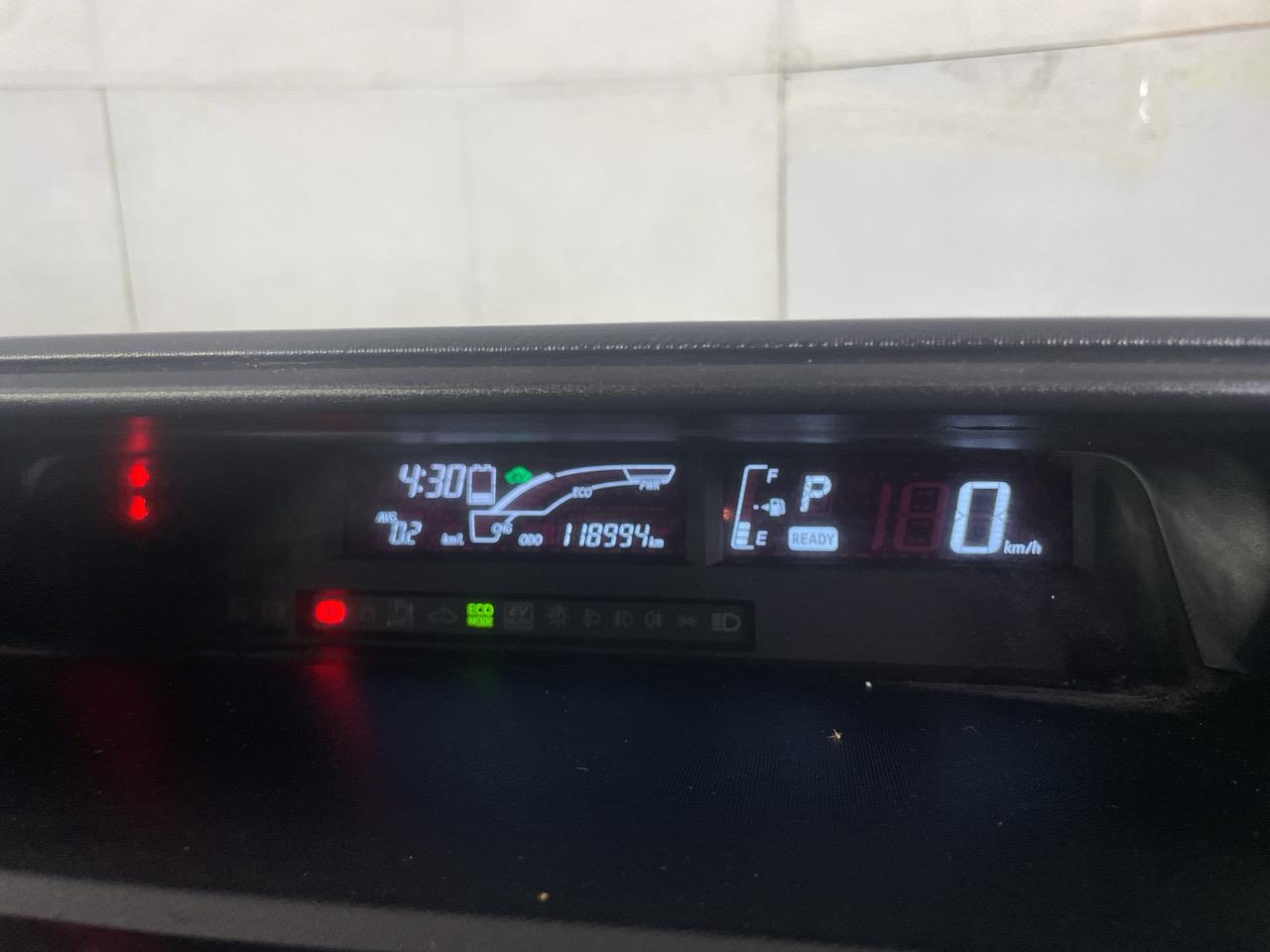 2014 Toyota Aqua X-URBAN Hatchback REVERSING CAMERA + AUTO LIGHTS + PUSH START