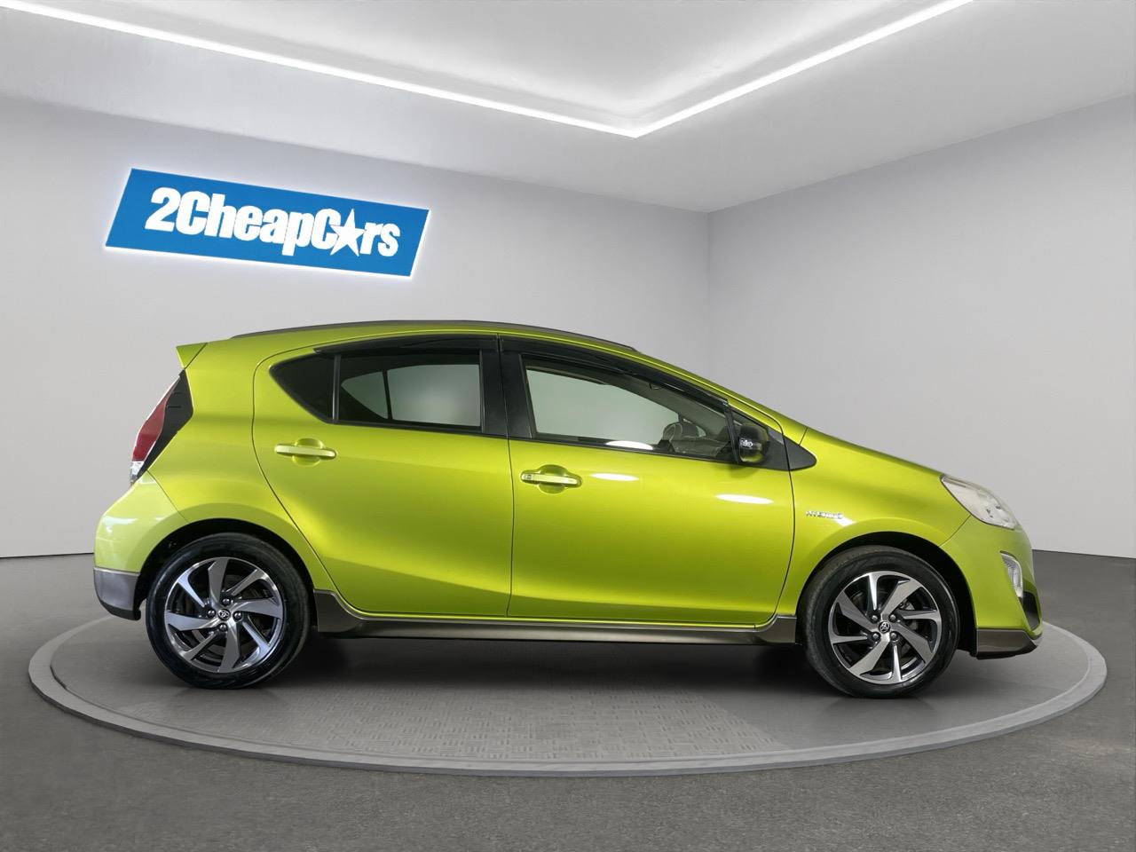 2014 Toyota Aqua X-URBAN Hatchback REVERSING CAMERA + AUTO LIGHTS + PUSH START