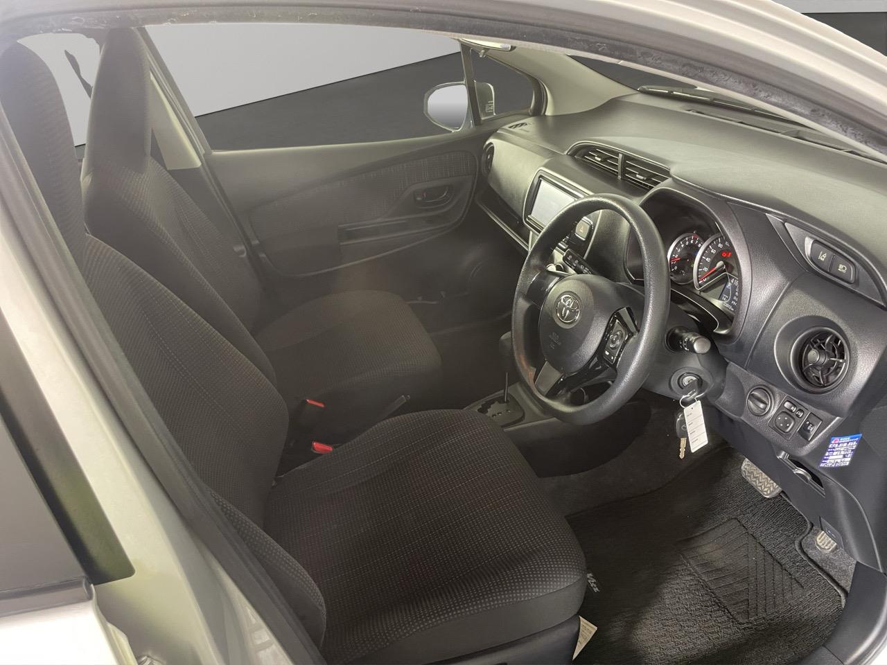 2017 Toyota Vitz Yaris F Hatchback LOW KMS + GREAT FUEL EFFICIENCY + GREAT SPACE