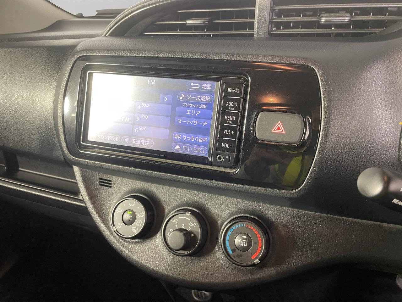 2017 Toyota Vitz Yaris F Hatchback LOW KMS + GREAT FUEL EFFICIENCY + GREAT SPACE