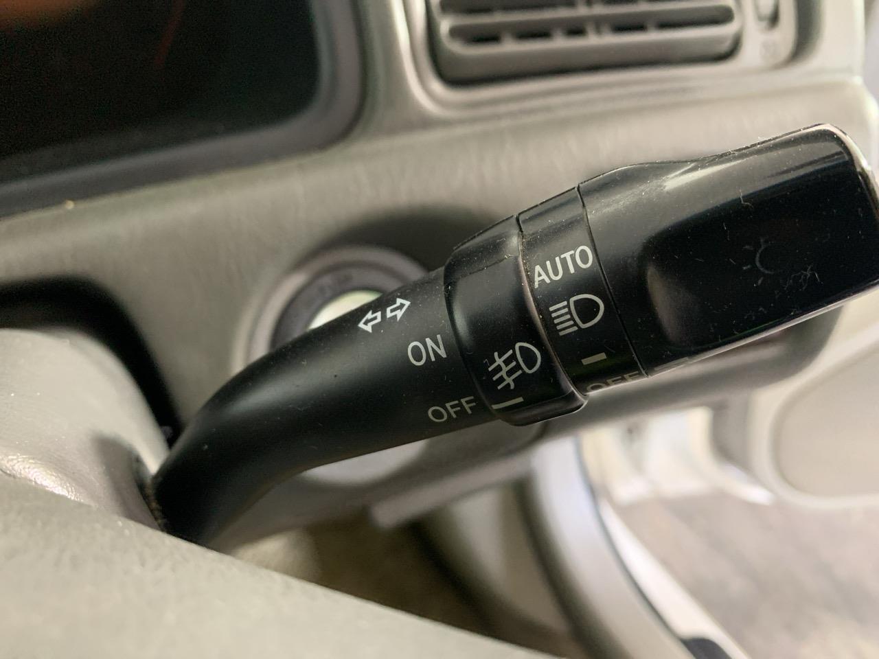 1998 Toyota Camry GRACIA 2.2 Sedan AUTO LIGHTS + POWER ADJUSTMENT SEATS