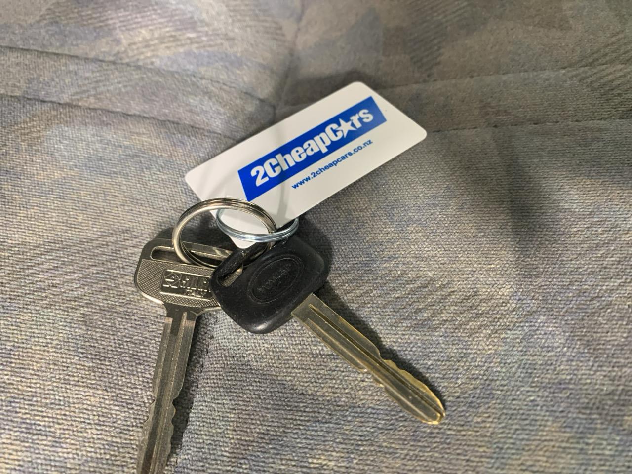 1998 Toyota Camry GRACIA 2.2 Sedan AUTO LIGHTS + POWER ADJUSTMENT SEATS