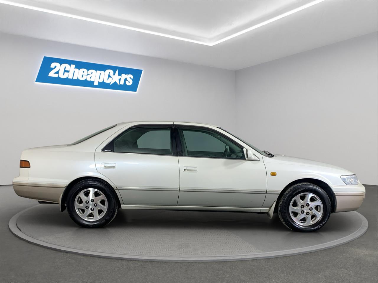 1998 Toyota Camry GRACIA 2.2 Sedan AUTO LIGHTS + POWER ADJUSTMENT SEATS