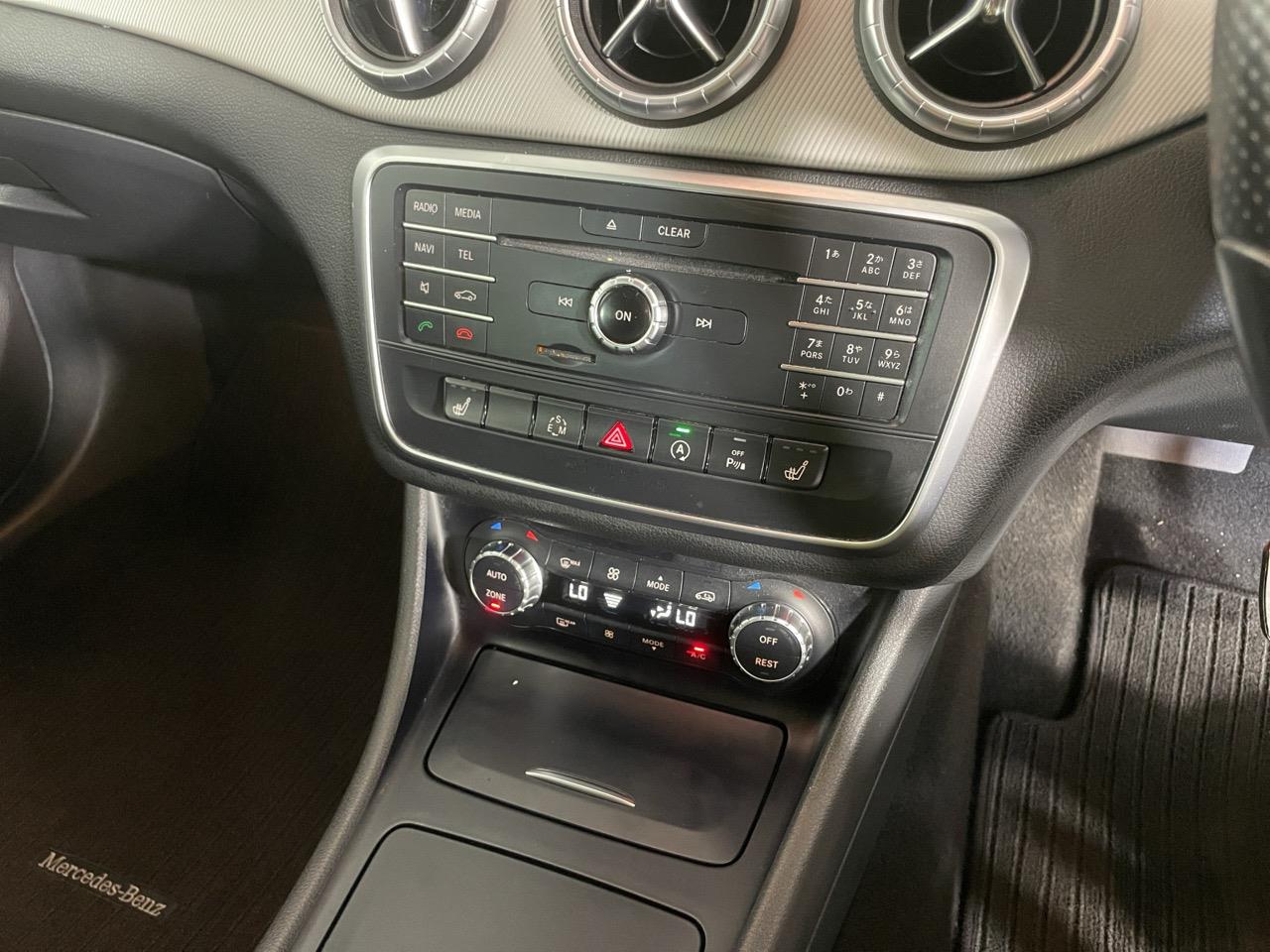 2015 Mercedes-Benz CLA 180 Shooting Break Sports Station Wagon LOW KM + REVERSING CAMERA + PARKING SENSORS