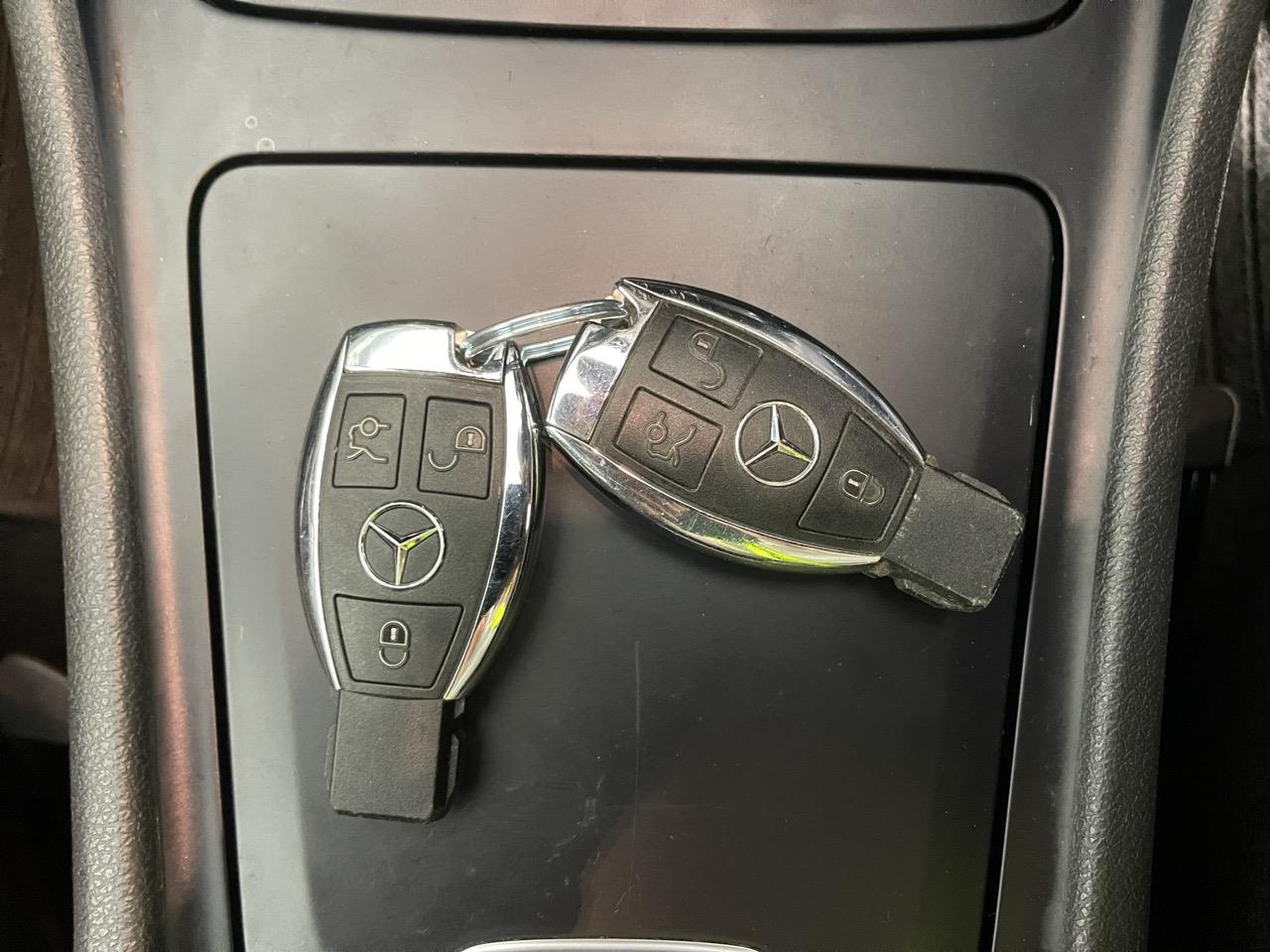 2015 Mercedes-Benz CLA 180 Shooting Break Sports Station Wagon LOW KM + REVERSING CAMERA + PARKING SENSORS