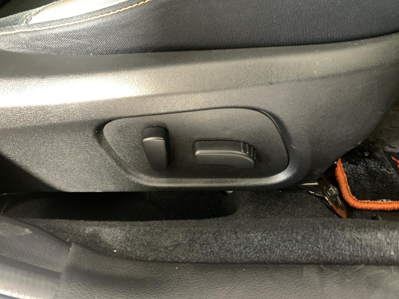 2016 Subaru XV AWD RV/SUV AWD + CRUISE CONTROL + POWER ADJUSTMENT SEATS