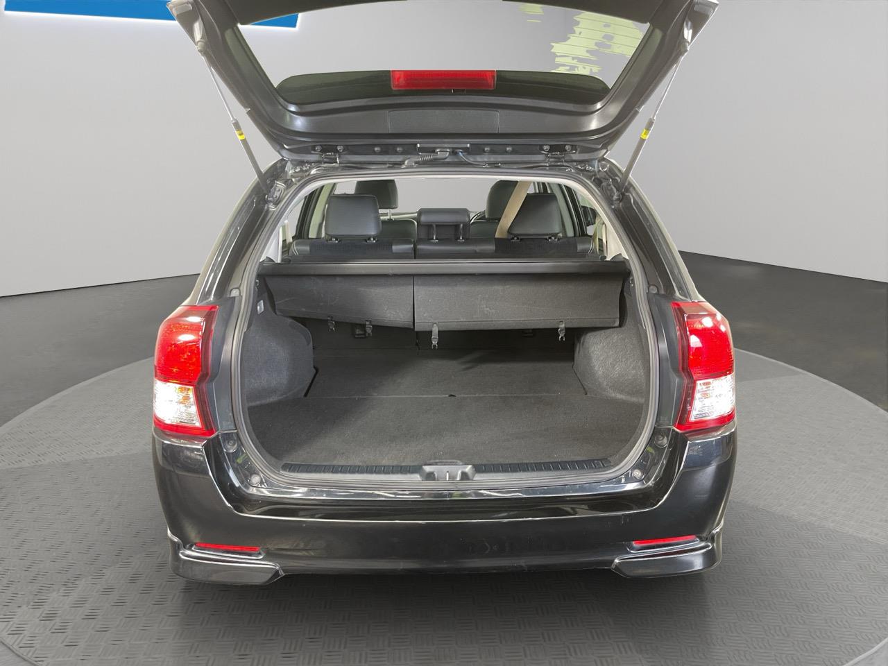 2014 Toyota Corolla Fielder Hybrid WXB Station Wagon AUTO LIGHTS + PUSH BUTTON START + GREAT SPACE