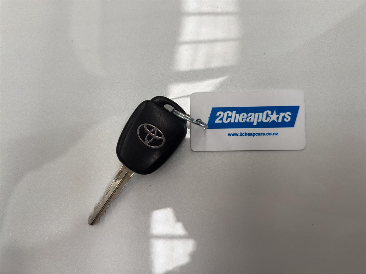 2014 Toyota Corolla Axio Hybrid Sedan LOW KM + GREAT FUEL EFFICIENCY