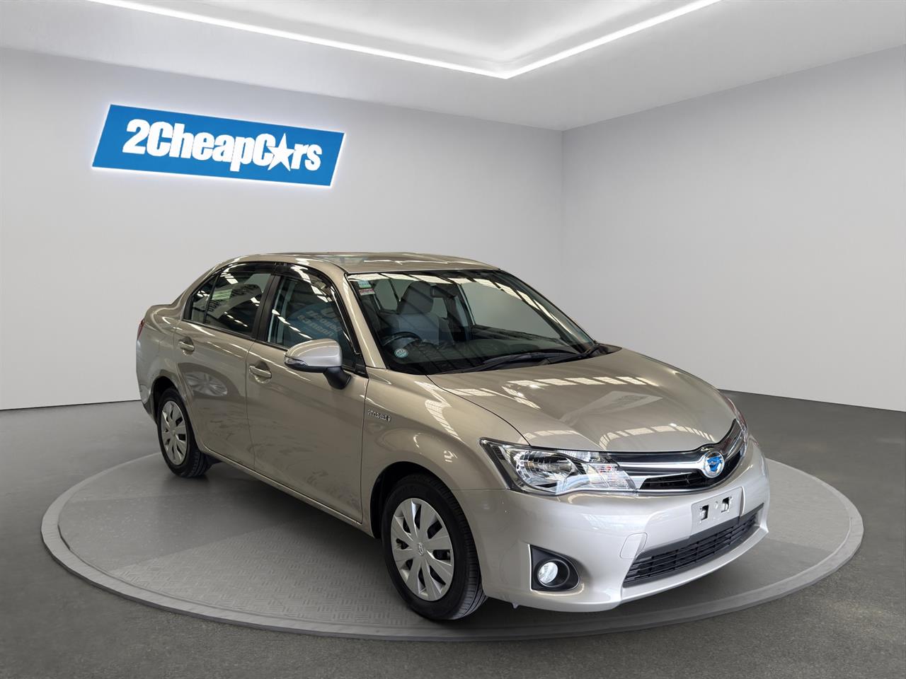 2014 Toyota Corolla Axio Hybrid Sedan LOW KM + GREAT FUEL EFFICIENCY