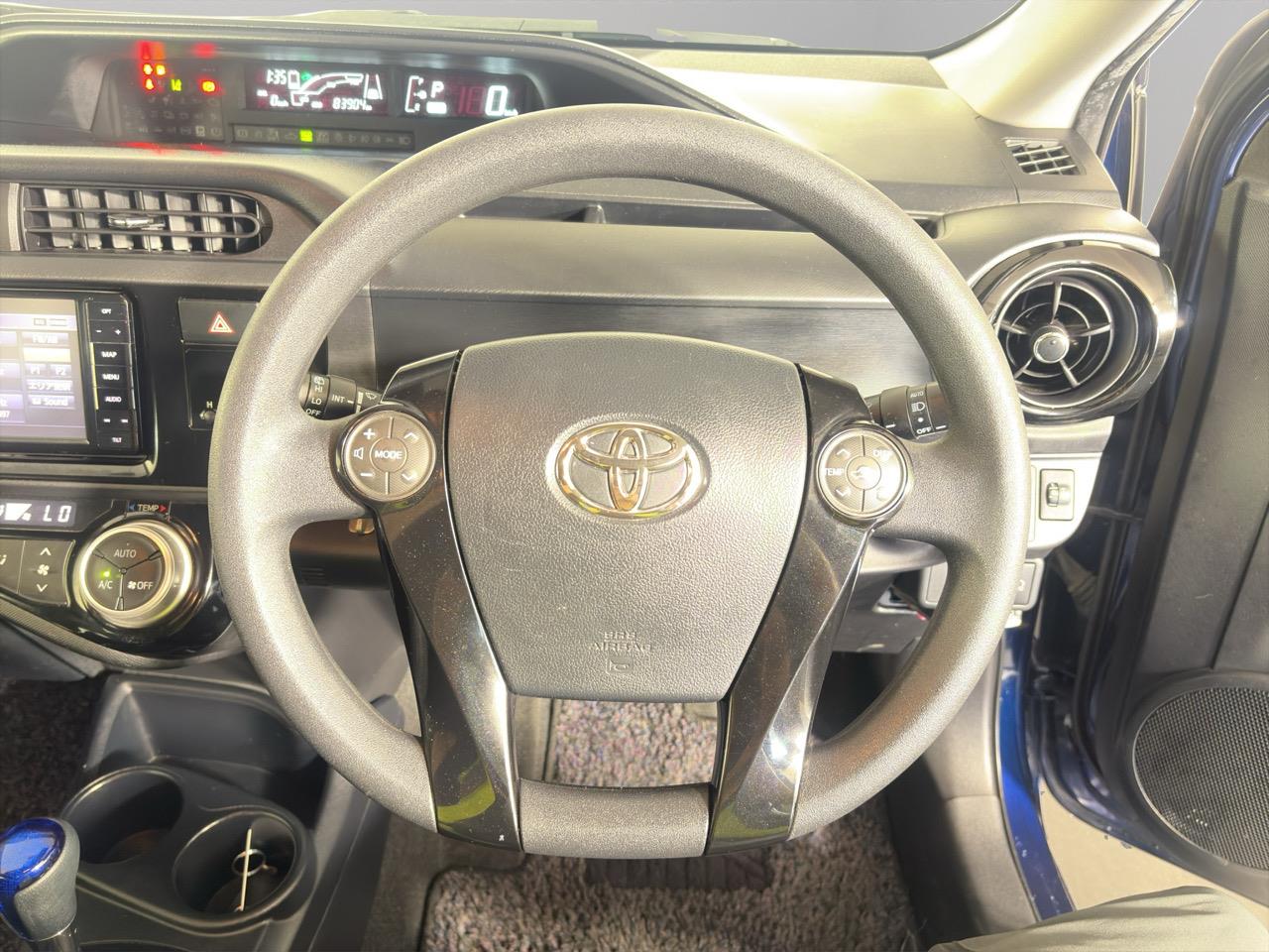 2016 Toyota Aqua Facelift Model S  REVESING CAMERA + PUSH SRART + AUTO LIGHTS