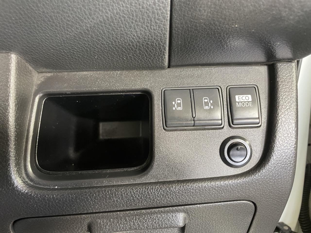 2012 Nissan Serena RIDER AUTECH HYBRID People Mover POWER SLIDING DOOR + REVERSING CAMERA