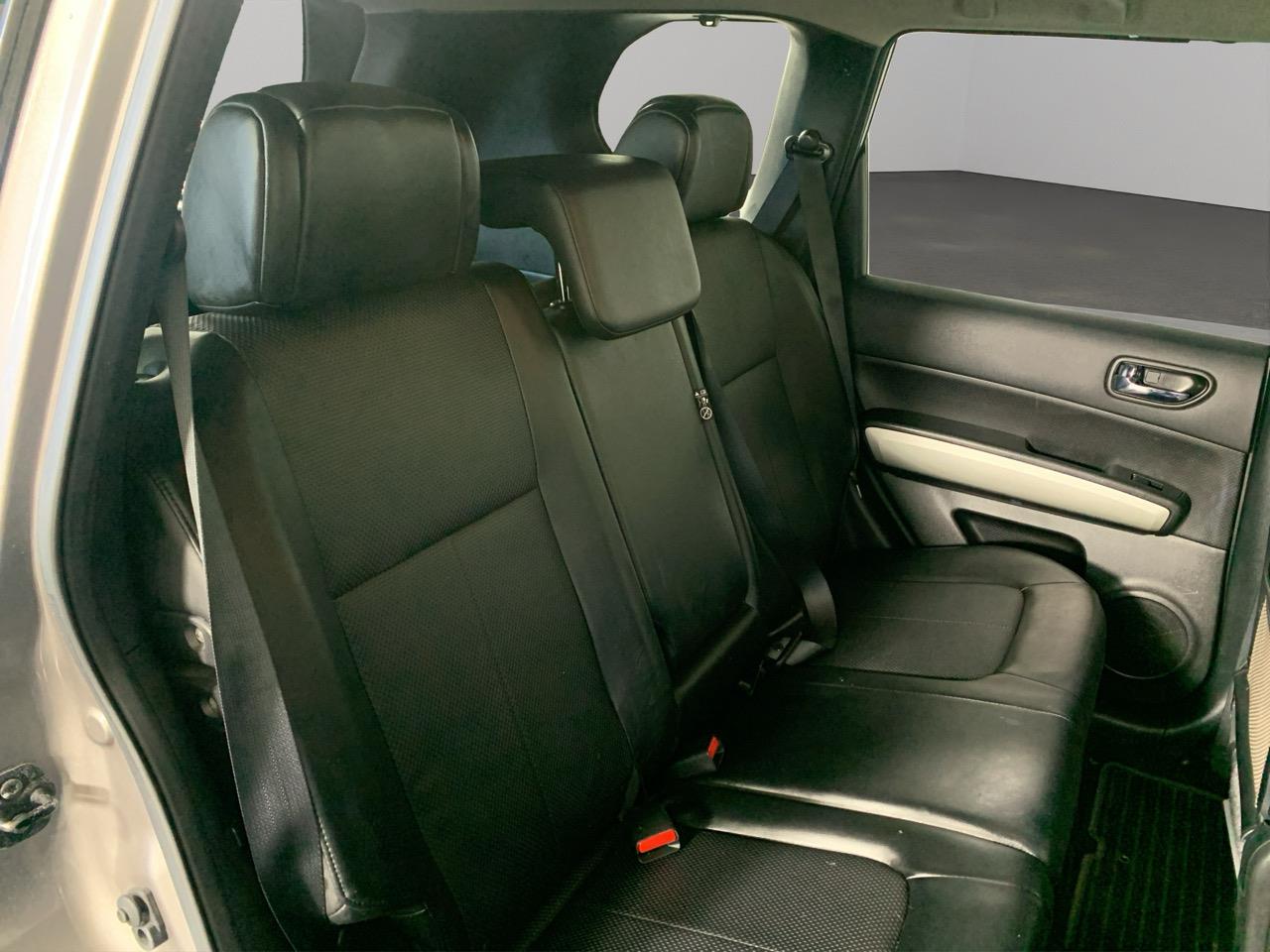 2013 Nissan X-TRAIL 20X 4WD RV/SUV AWD + CRUISE CONTROL + AUTO LIGHTS + HEATED SEATS