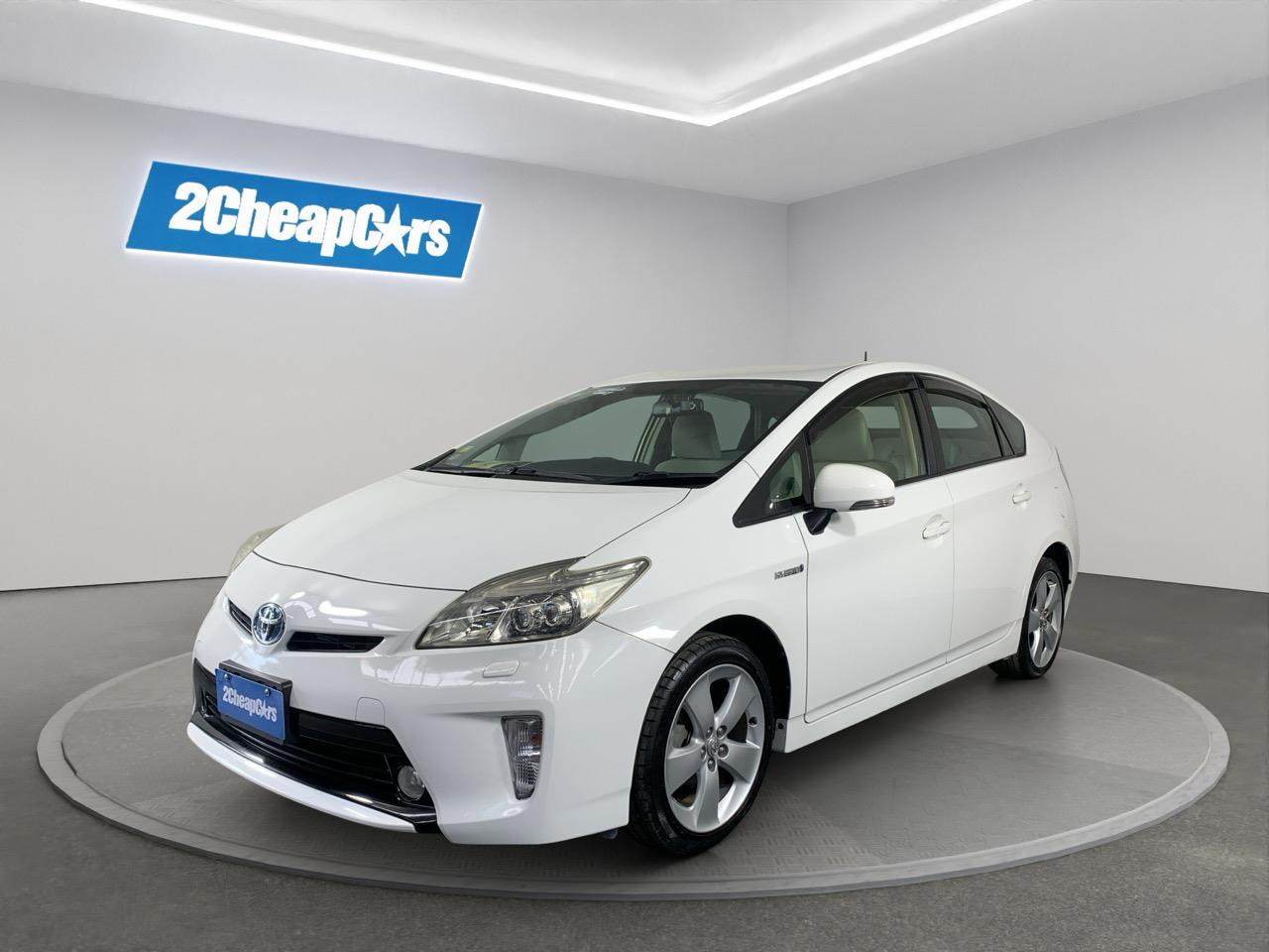 2015 Toyota Prius S Touring Selection Hatchback