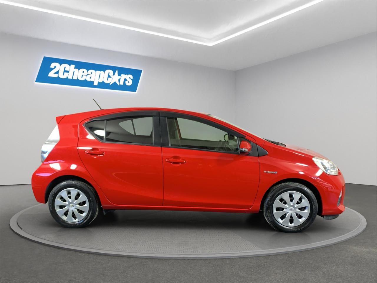 2014 Toyota Aqua S Hatchback HEATED SEATS + REVERSING CAMERA + PUSH START