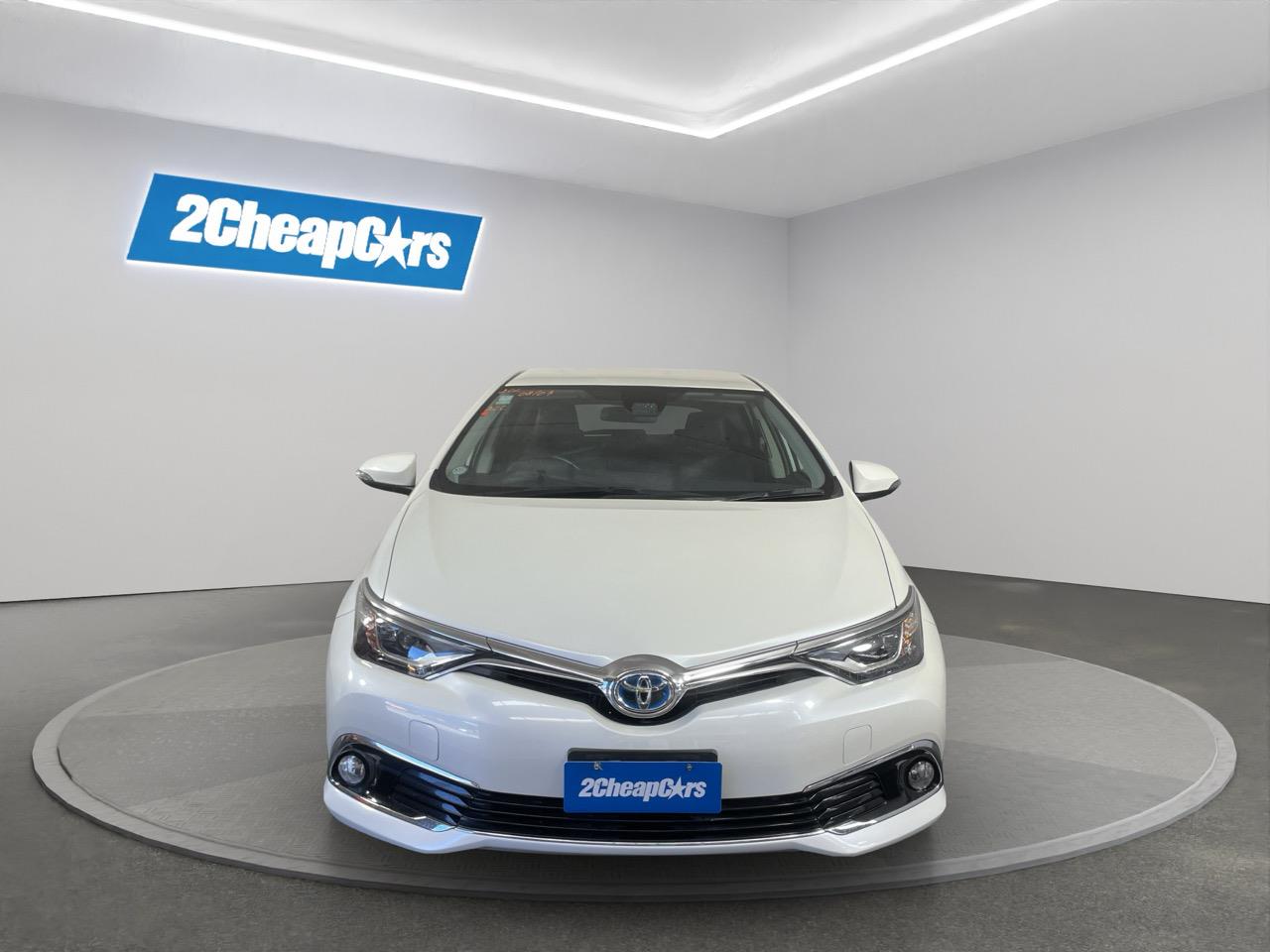 2017 Toyota Auris Corolla Hybrid G Hatchback LOW KM + AUTO LIGHTS + PUSH START