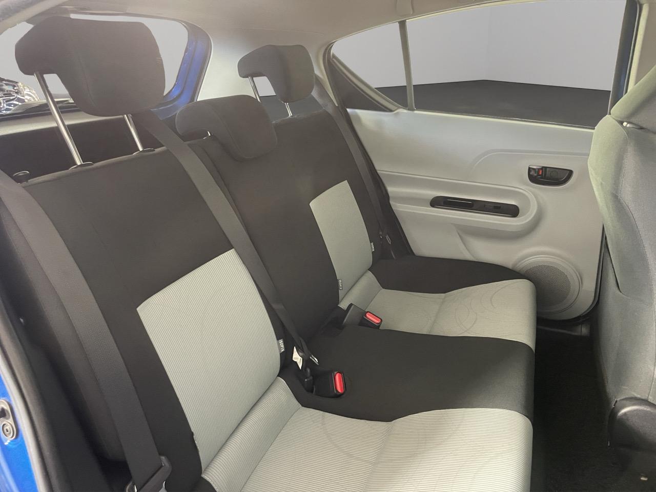 2012 Toyota Aqua S Hatchback LOW KM + AUTO LIGHTS + PUSH START