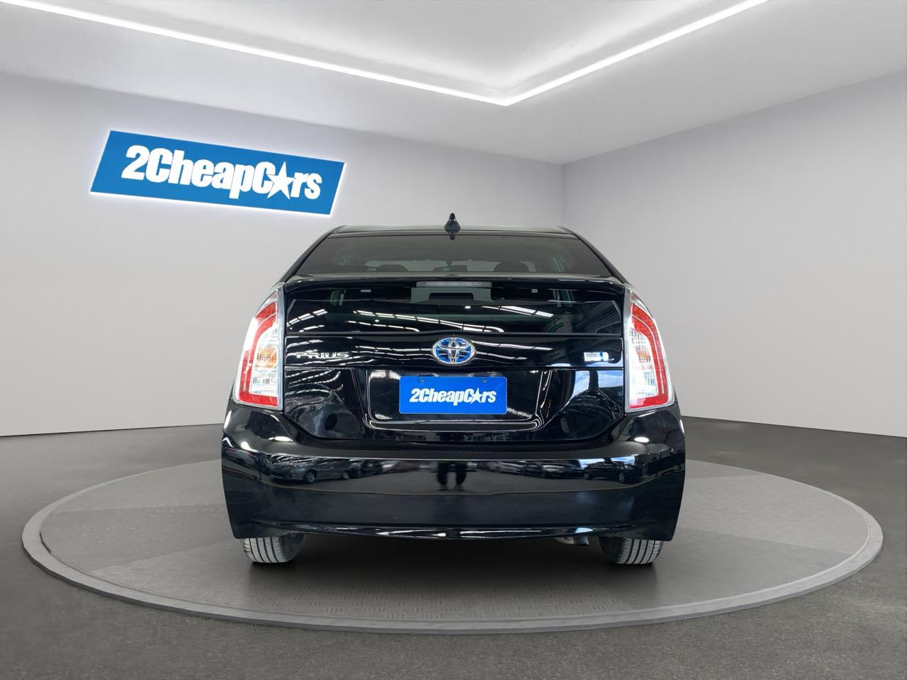 2014 Toyota Prius S Hatchback PUSH BUTTON START + AUTO LIGHTS