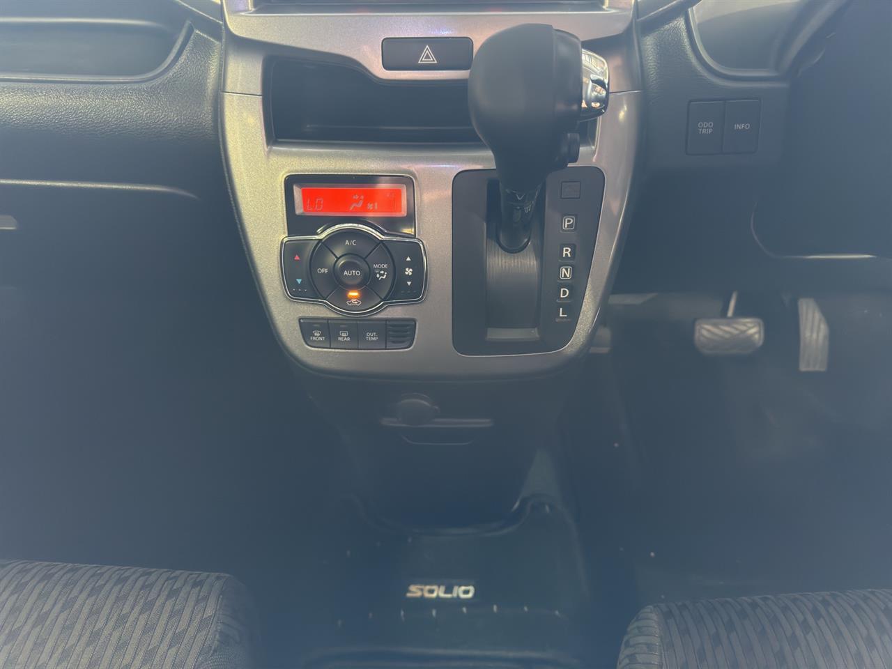 2016 Suzuki Solio Hybrid Hatchback REVERSING CAMERA + POWER SLIDING DOOR