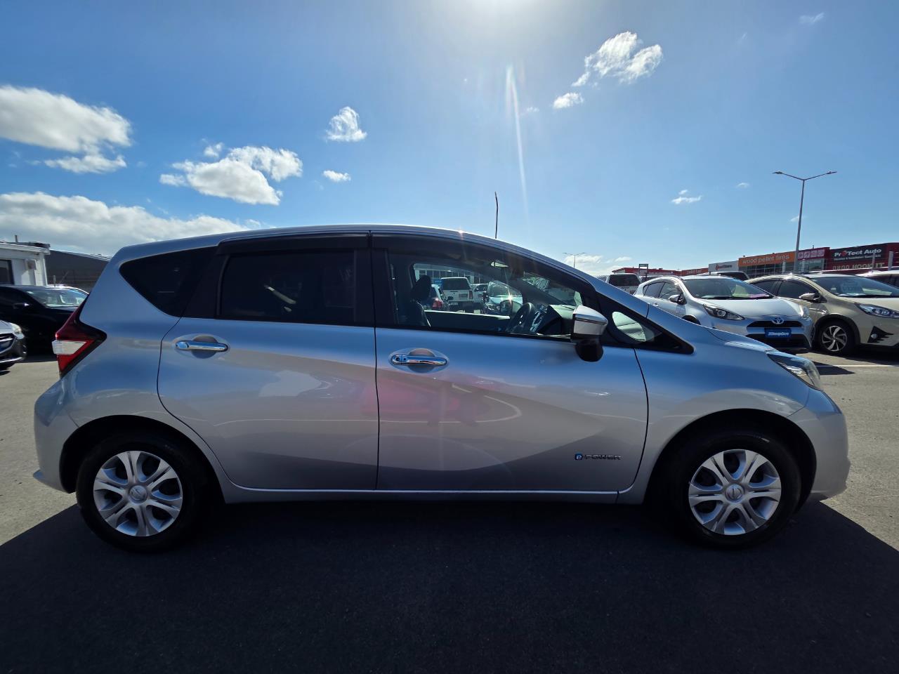 2020 Nissan Note e-power Hatchback 360 DEGREE CAMERA + AUTO LIGHTS + PUSH START