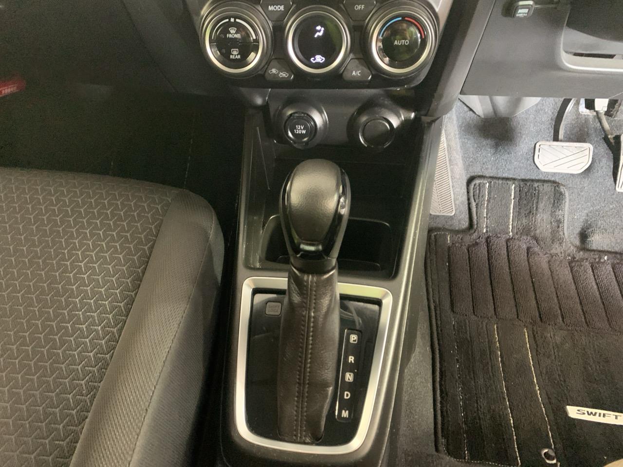 2018 Suzuki Swift HYBRID ML Safety Package Hatchback LOW KM + CRUISE CONTROL + HEATED SEATS