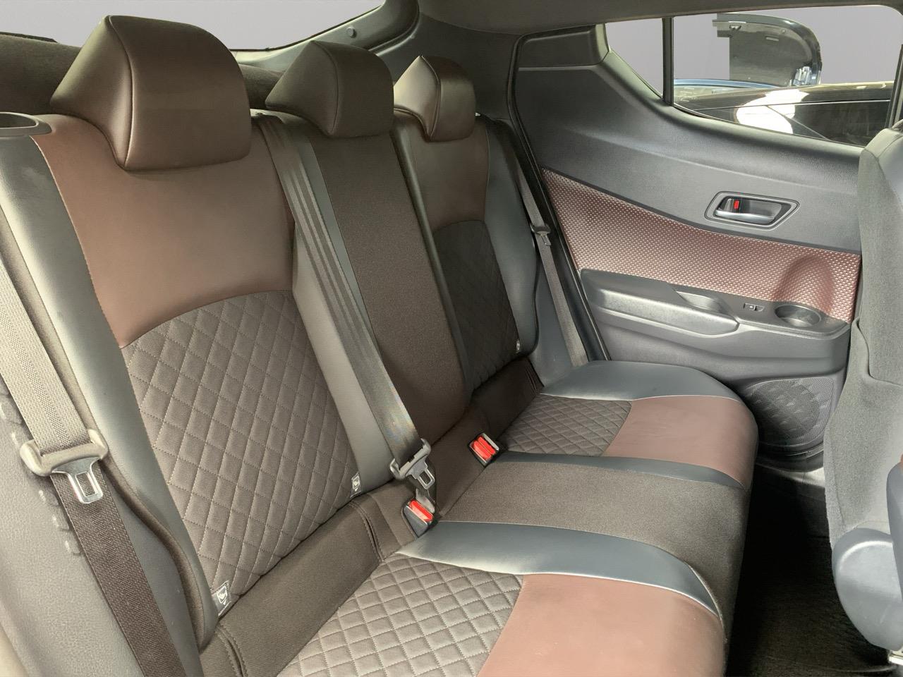 2017 Toyota C-HR HYBRID G LEATHER EDITION RV/SUV CRUISE CONTROL + HEATED SEATS + REVERSING CAMERA