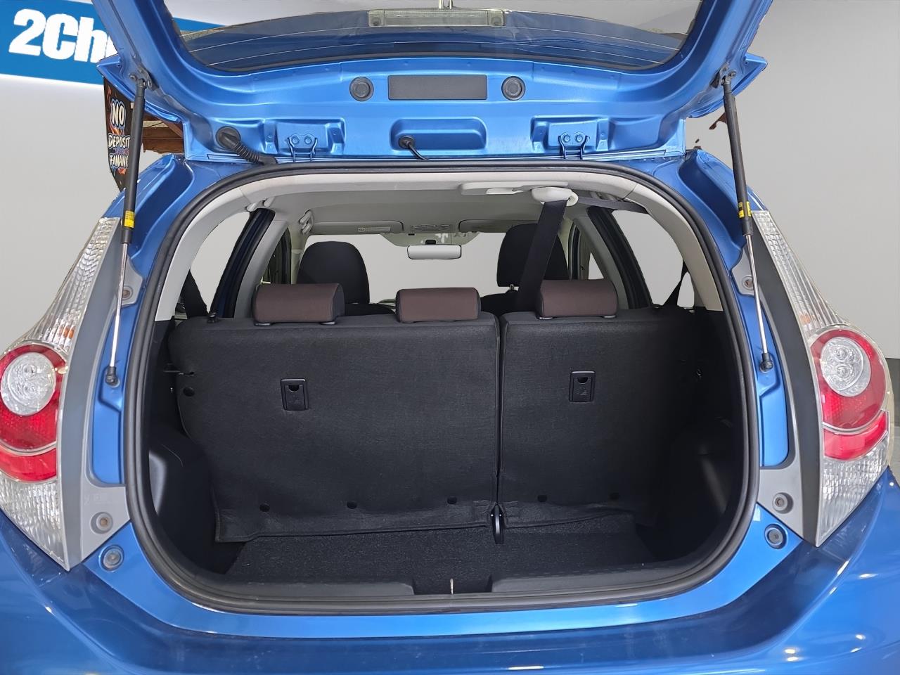 2012 Toyota Aqua G Hatchback REVERSING CAMERA + PUSH BUTTON START + AUTO LIGHTS