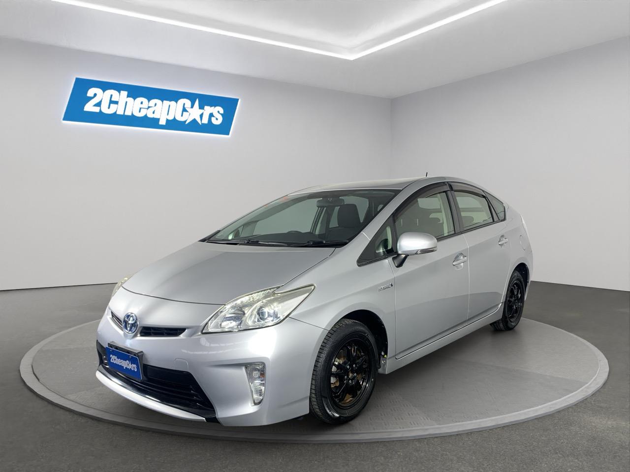 2015 Toyota Prius Hybrid Hatchback