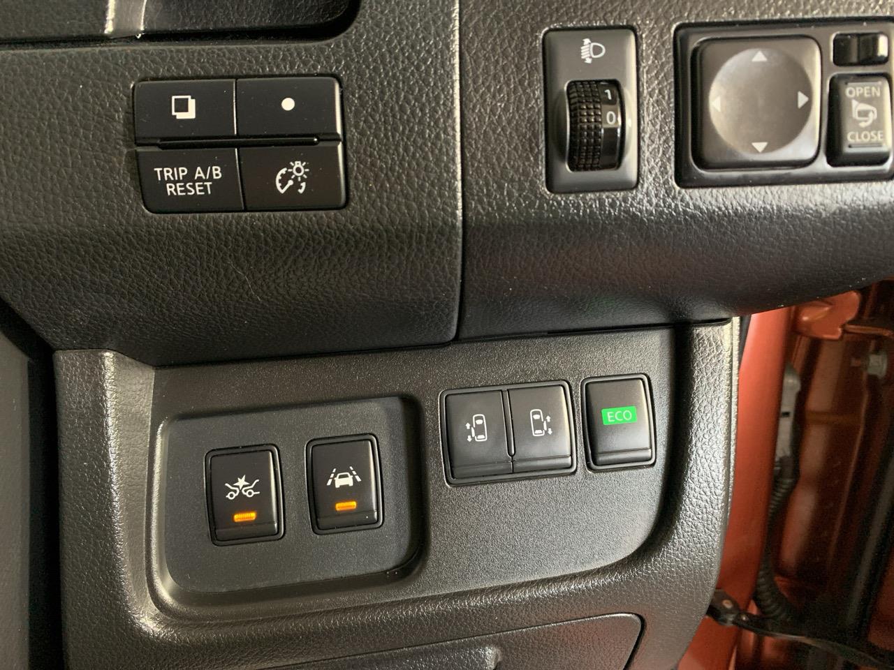 2015 Nissan Serena Hybrid 20X V SELECTION SAFETY S People Mover LOW KMS + POWER SLIDING DOORS + REVERSING CAMERA