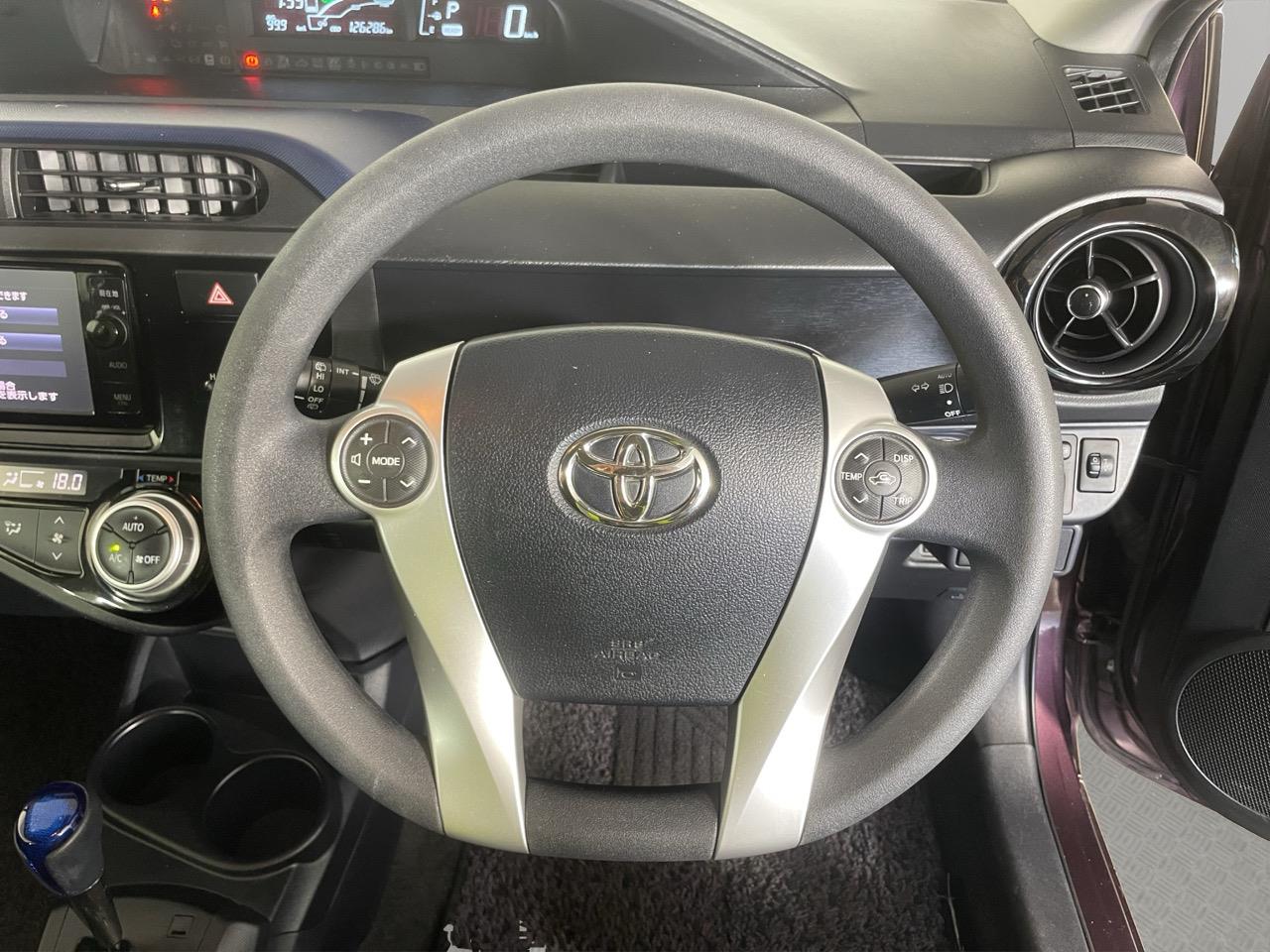 2015 Toyota Aqua Facelift Model S Hatchback REVERSING CAMERA + HEATED SEATS + PUSH START