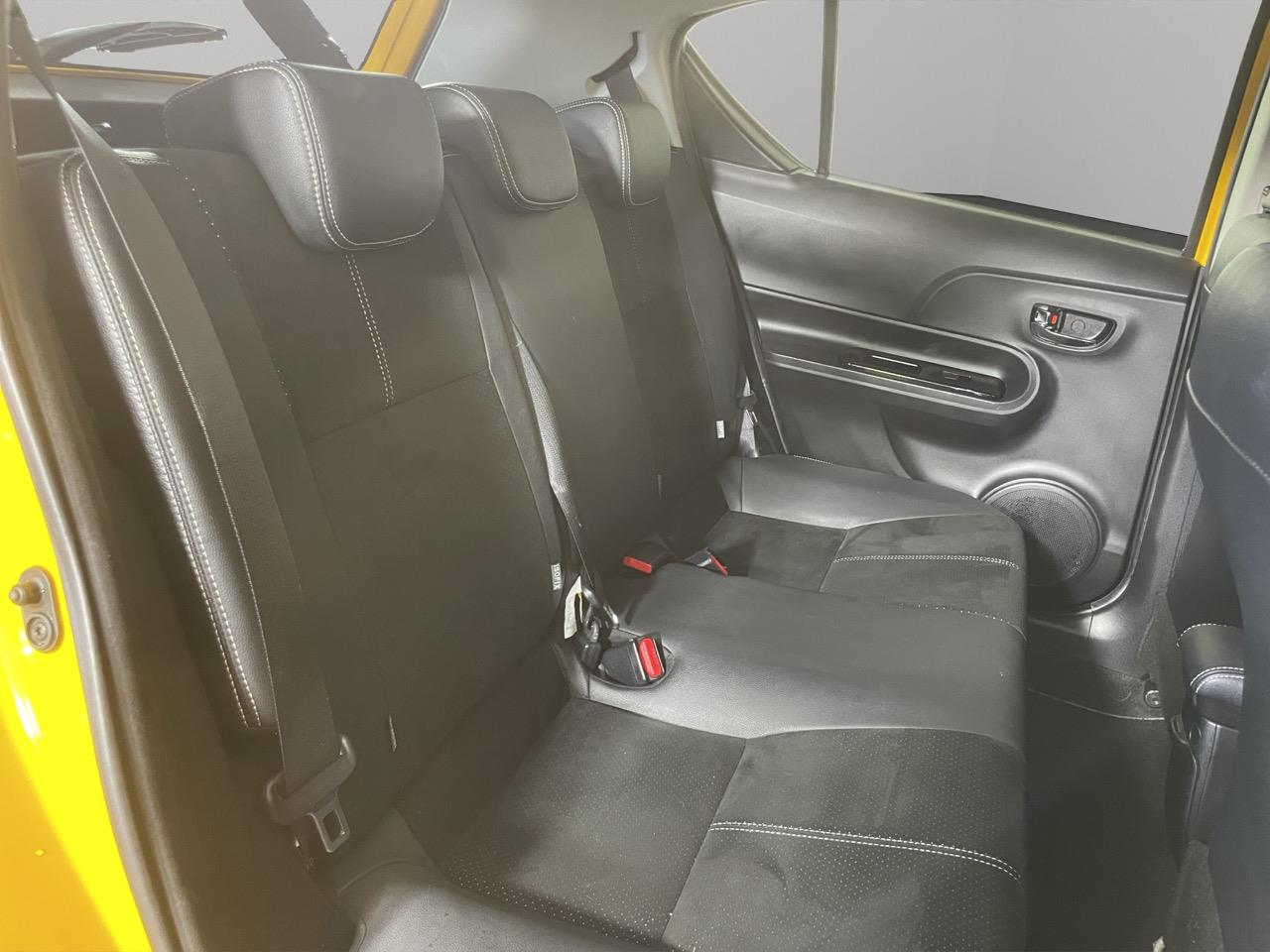 2014 Toyota Aqua G G's Hatchback REVERSING CAMERA + PUSH SRART + AUTO LIGHTS