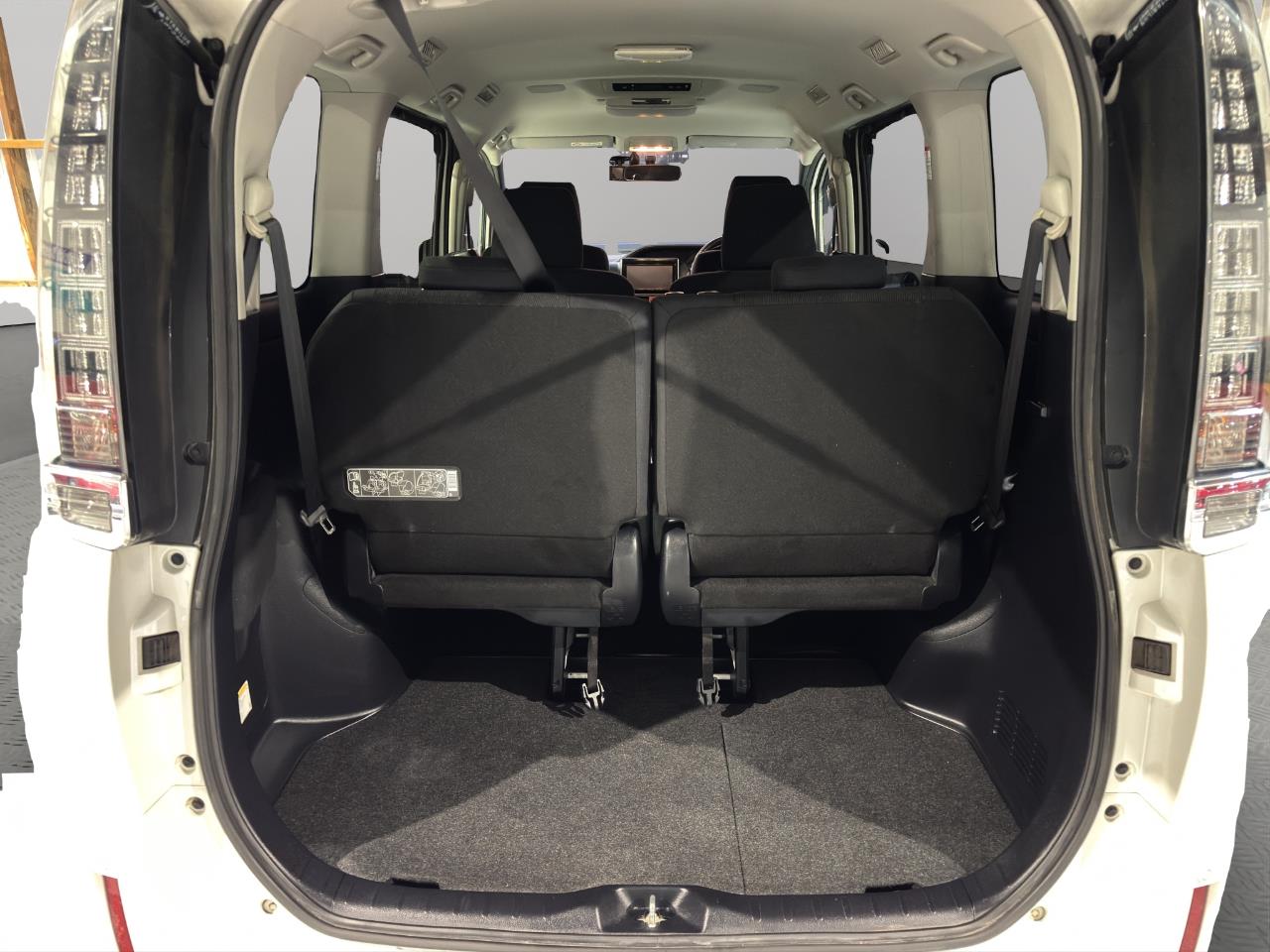 2014 Toyota Voxy HYBRID V People Mover POWER SLIDING DOOR + CRUISE CONTROL