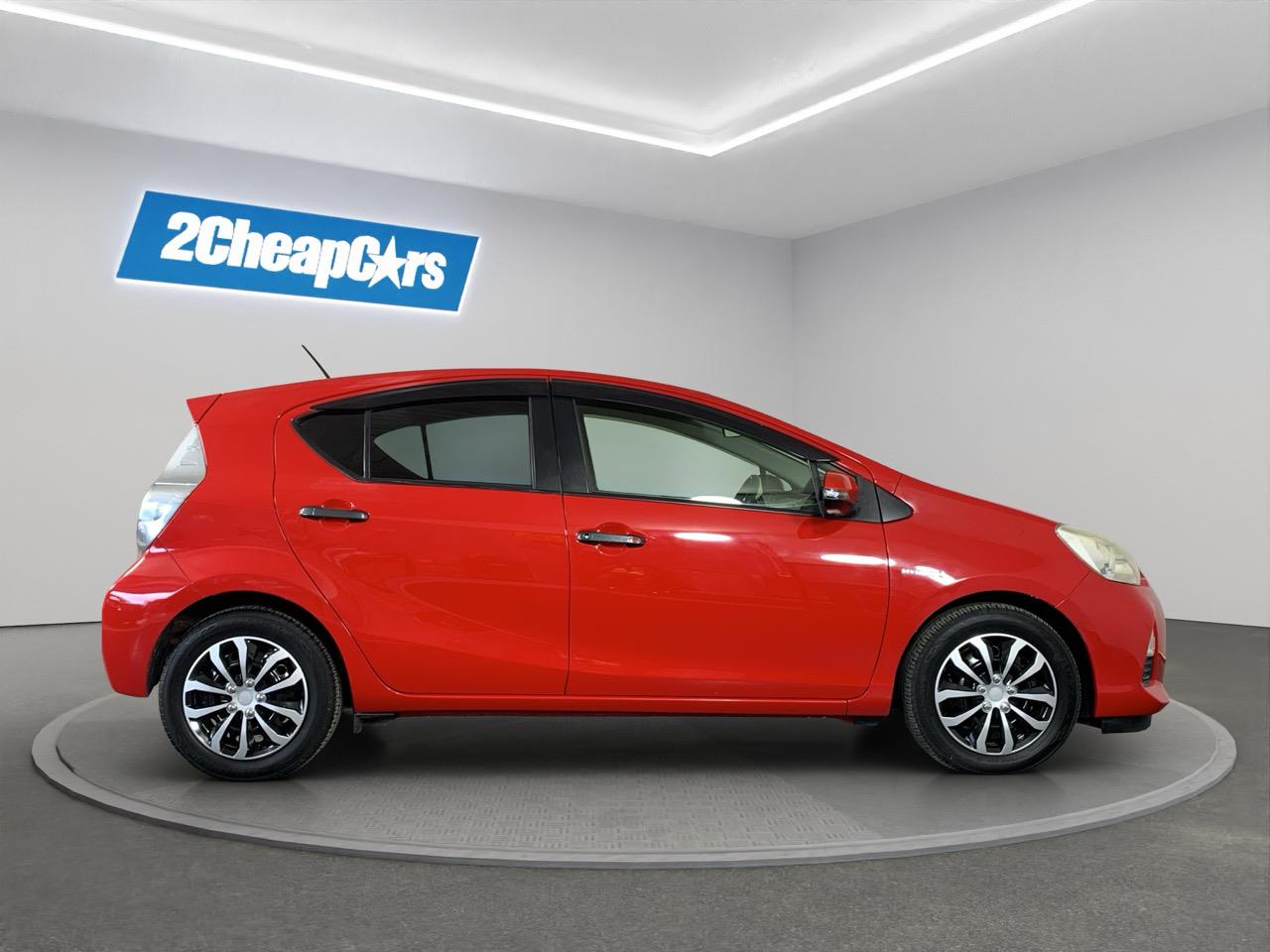 2013 Toyota Aqua G Hatchback PUSH BUTTON START + AUTO LIGHTS