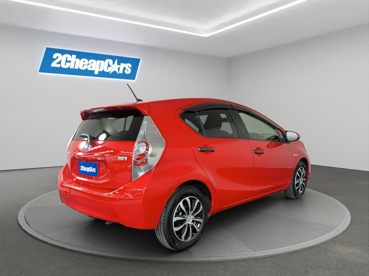 2013 Toyota Aqua G Hatchback PUSH BUTTON START + AUTO LIGHTS