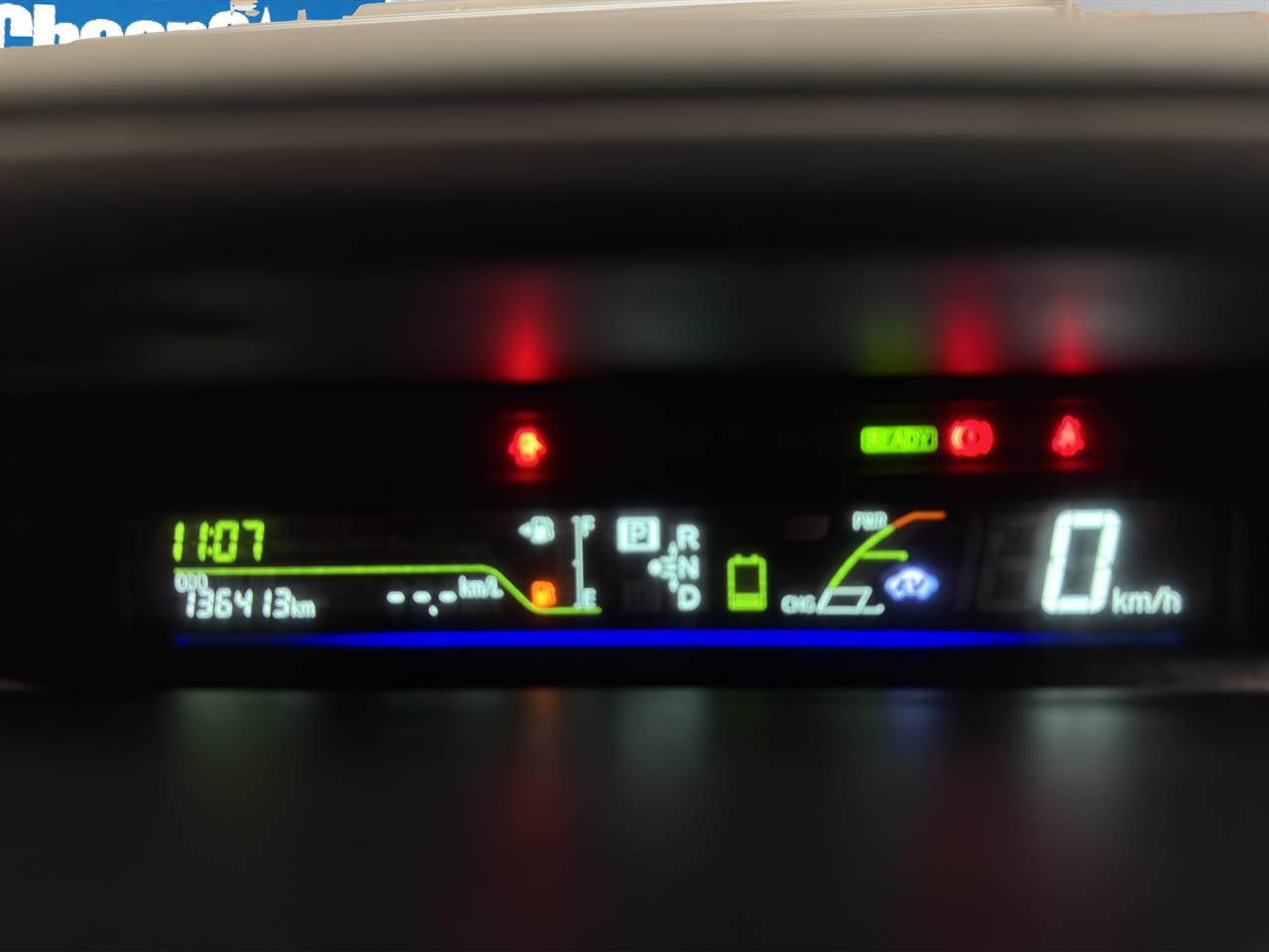 2012 Toyota Prius Alpha S Station Wagon SMART KEY + GREAT SPACE + GREAT FUEL EFFICIENCY