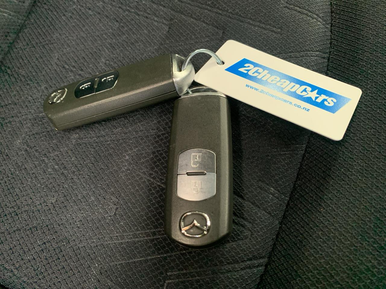 2014 Mazda Demio 2 New Shape Skyactive Hatchback PUSH BUTTON START + AUTO LIGHTS + REVERSING CAMERA