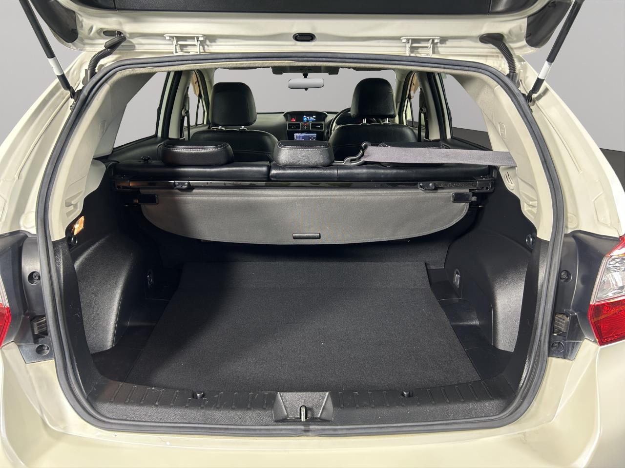 2015 Subaru Impreza Sport Eyesight 2.0 AWD Hatchback EYESIGHT SYSTEM + PADDLE SHIFT + AWD