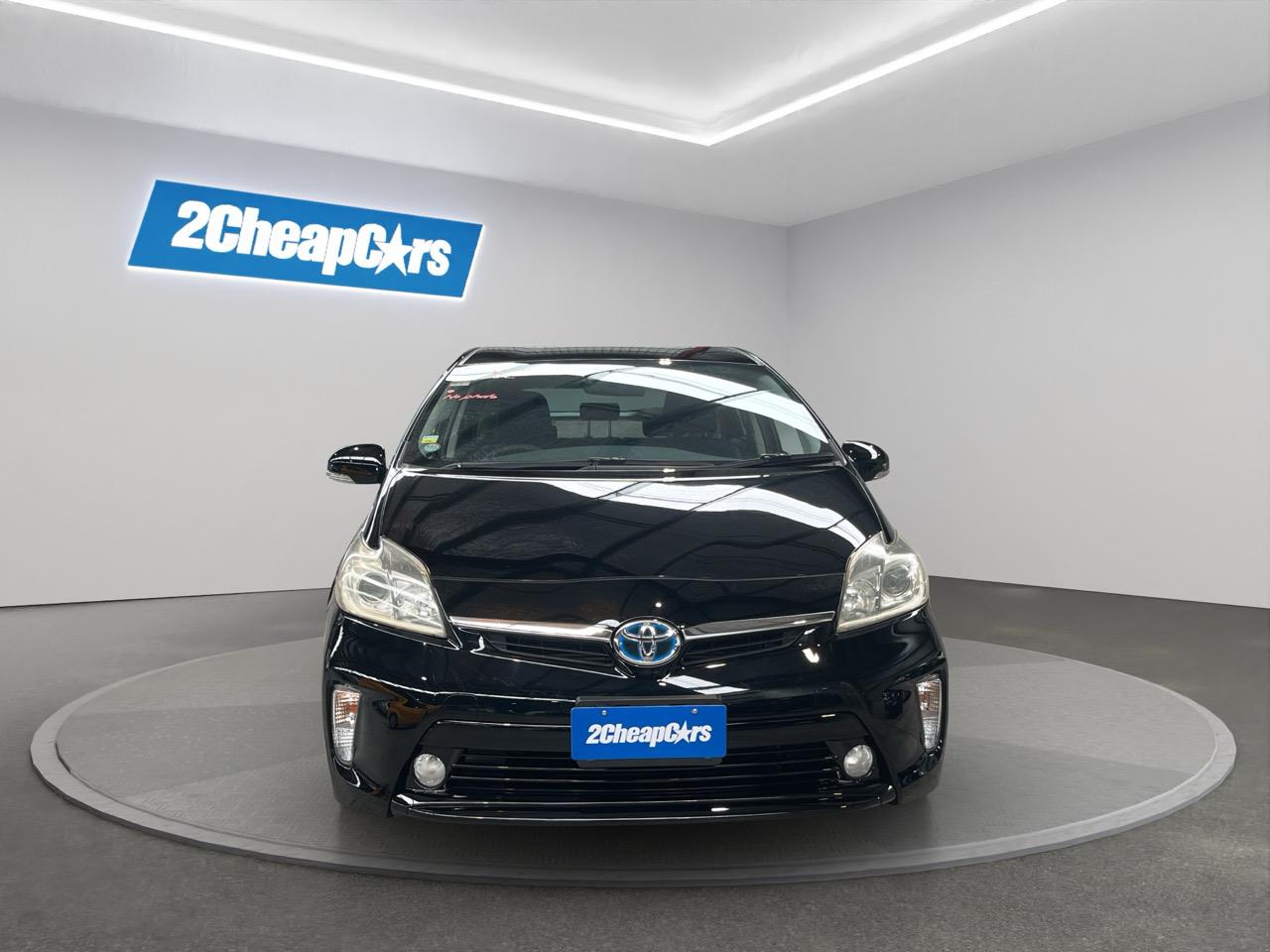 2013 Toyota Prius S Hatchback PUSH BUTTON START + REVERSING CAMERA + AUTO LIGHTS