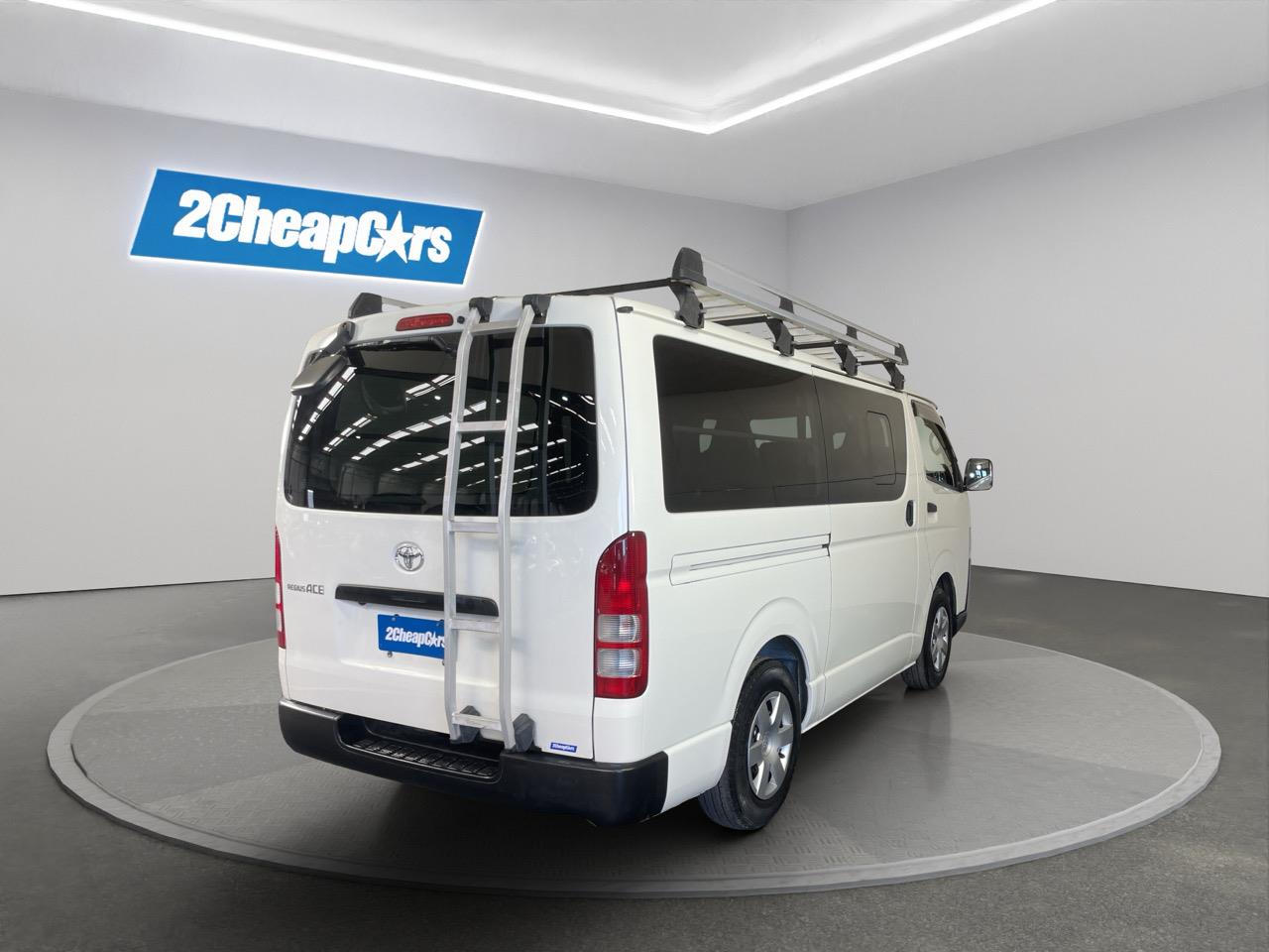 2018 Toyota Hiace Regius 2.8L Diesel Van LOW KM + REVERSING CAMERA + GREAT SPACE