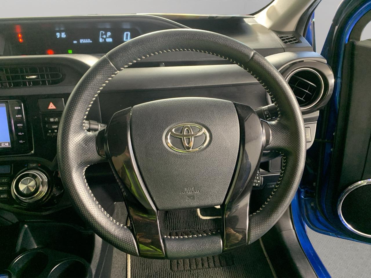 2015 Toyota Aqua G G's Hatchback CRUISE CONTROL + HEATED SEATS + REVERSING CAMERA