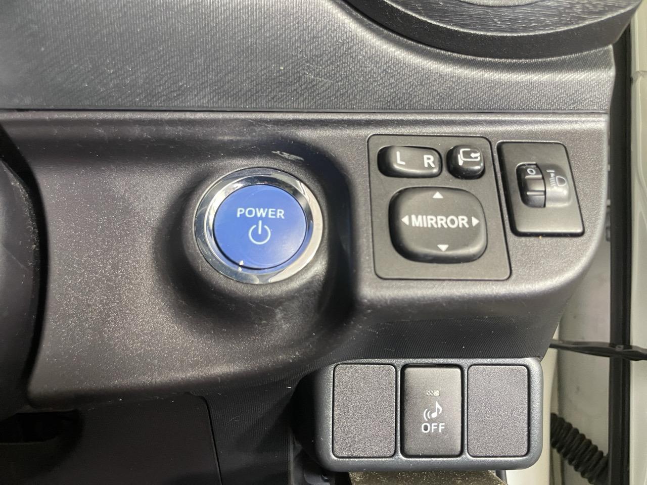 2012 Toyota Aqua G Hatchback PUSH SRART + AUTO LIGHTS