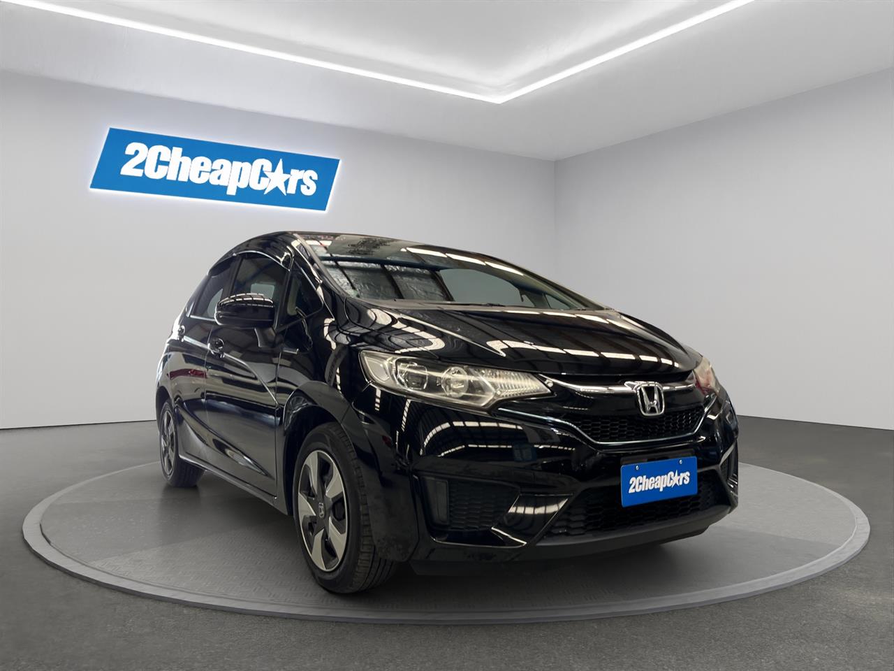 2015 Honda Fit Jazz Hybrid New Shape Hatchback SMART KEY + REVERSING CAMERA + CRUISE CONTROL