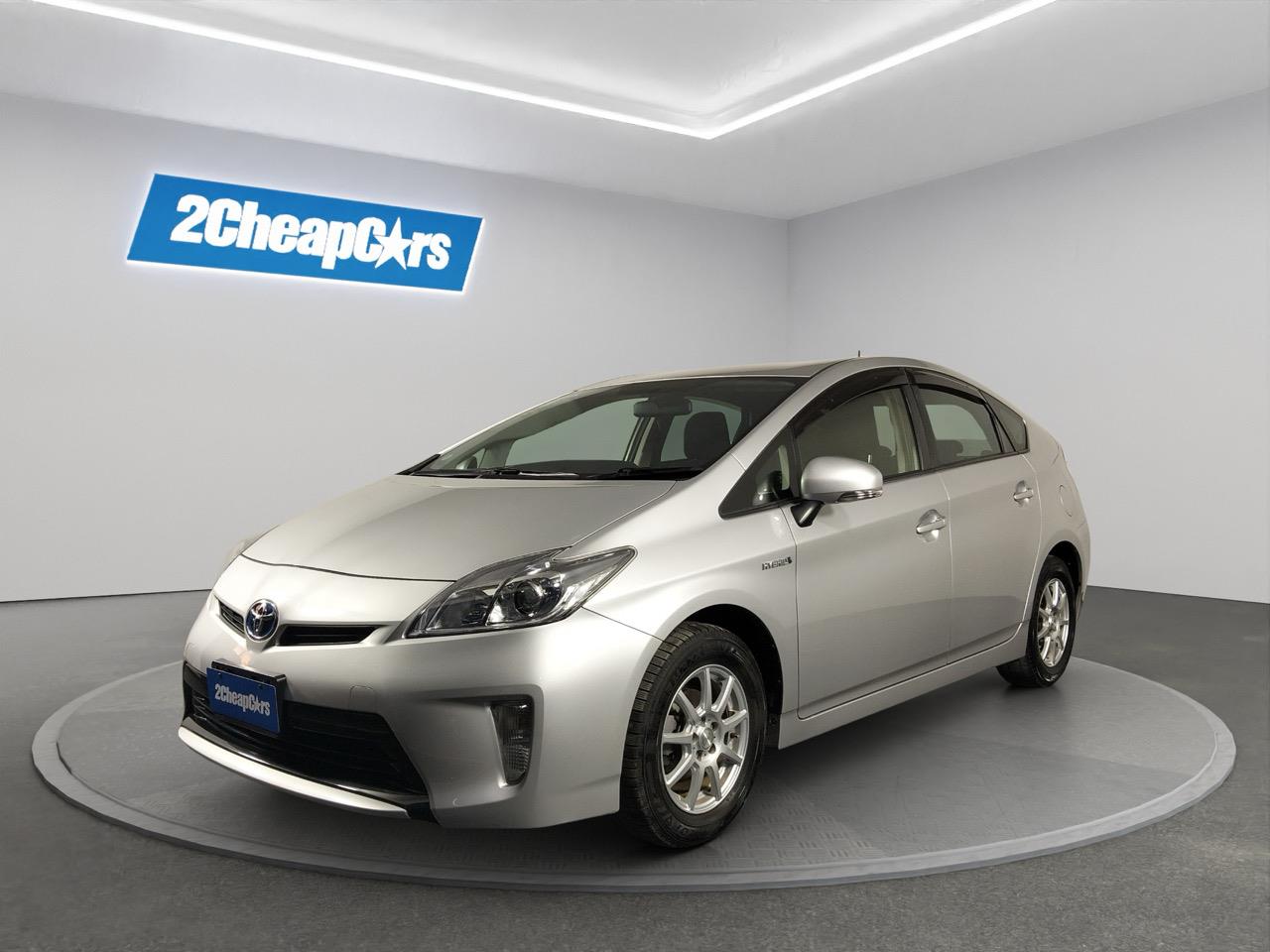 2015 Toyota Prius Hybird Hatchback
