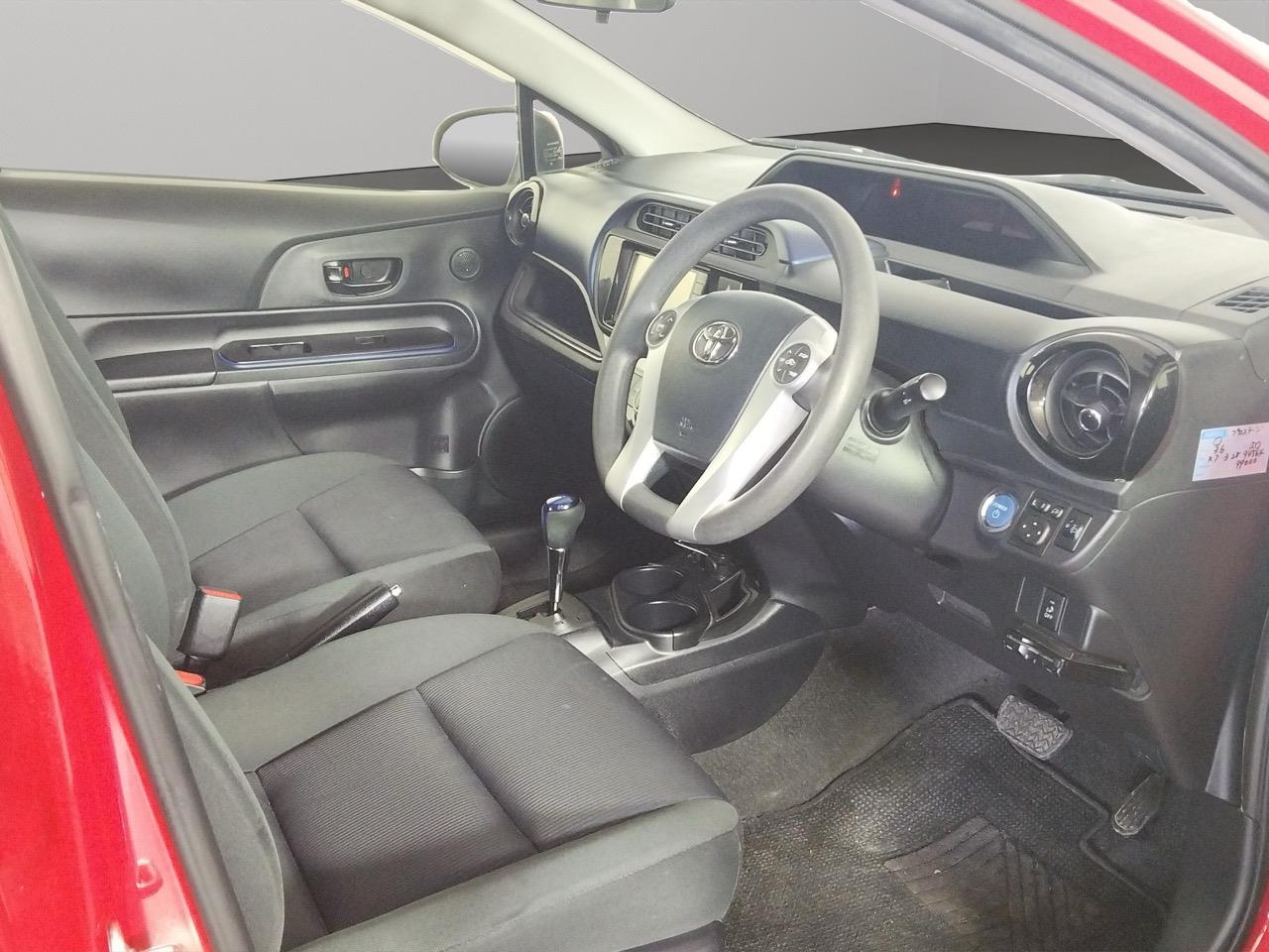 2015 Toyota Aqua Facelift Model S Hatchback REVERSING CAMERA + PUSH BUTTON START + AUTO LIGHTS