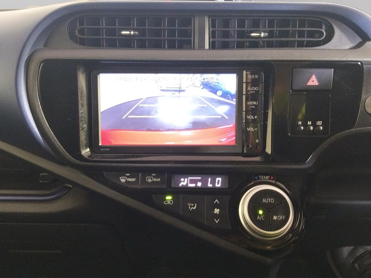 2015 Toyota Aqua Facelift Model S Hatchback REVERSING CAMERA + PUSH BUTTON START + AUTO LIGHTS