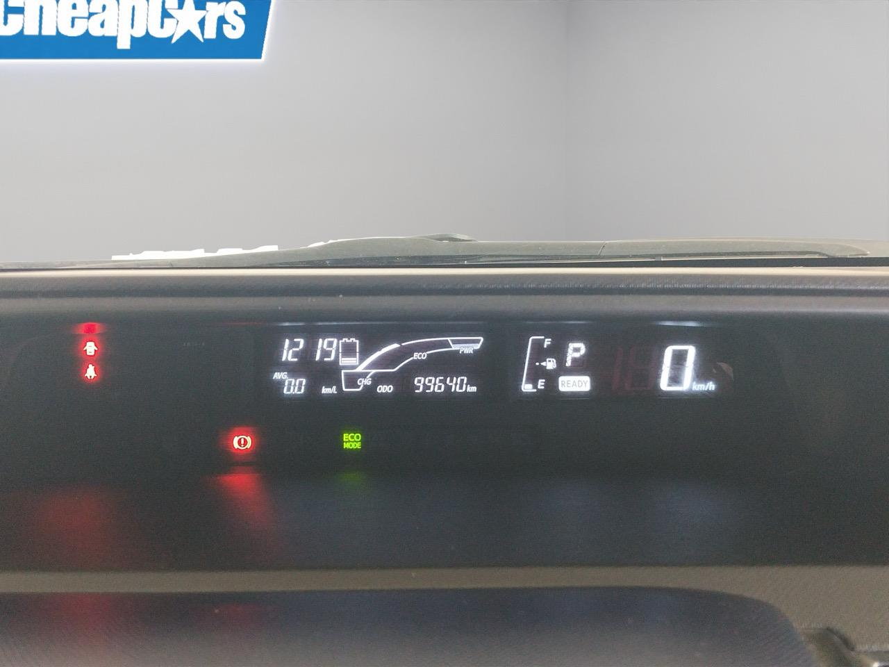 2015 Toyota Aqua Facelift Model S Hatchback REVERSING CAMERA + PUSH BUTTON START + AUTO LIGHTS